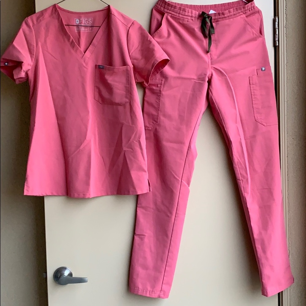 Figs scrubs